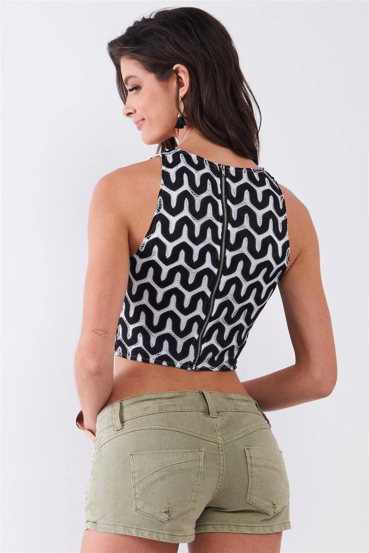 Black & White Weave Pattern Sleeveless Round Neck Crop Top with Back Zip